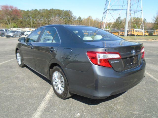Toyota Camry SE 2012
