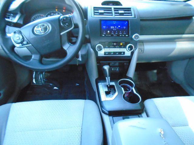 Toyota Camry SE 2012