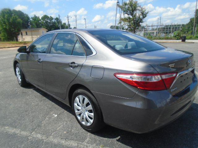 Toyota Camry LE 2017