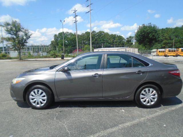 Toyota Camry LE 2017