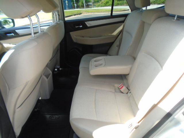 Subaru Outback  2016