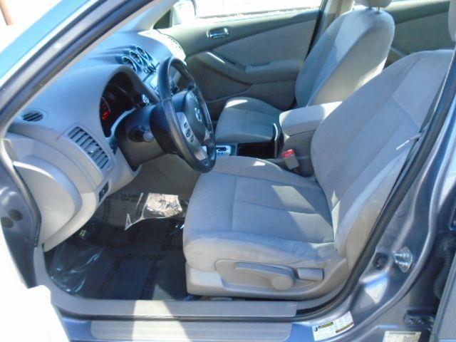 Nissan Altima 2.5 S 2011