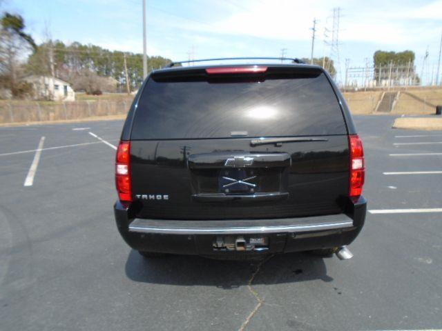 Chevrolet Tahoe  2013