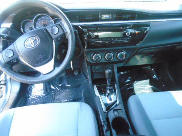 Toyota Corolla LE CVT 2014
