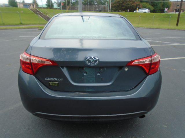 Toyota Corolla L CVT 2017