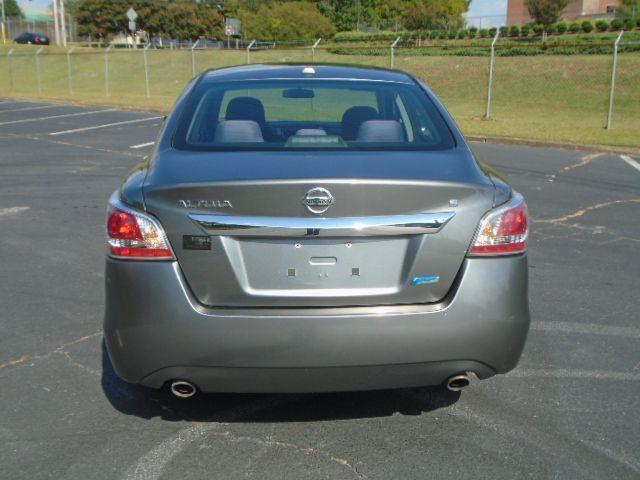 Nissan Altima 2.5 2015