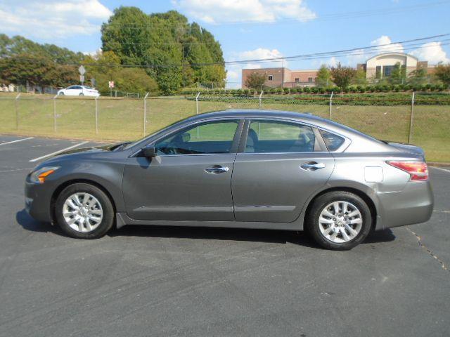 Nissan Altima 2.5 2015