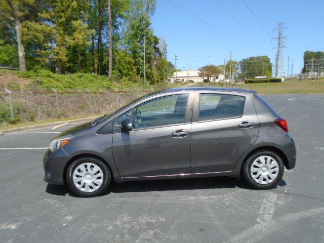 Toyota Yaris L 5-Door AT 2017