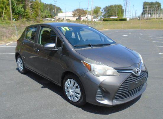 2017 Toyota Yaris L 5-Door AT