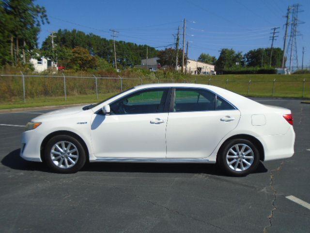 Toyota Camry Hybrid LE 2012