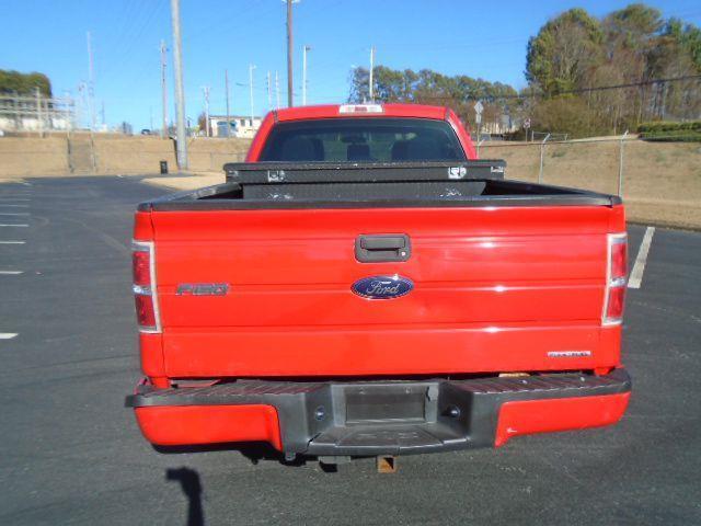 Ford F-150 XL SuperCab 8-ft. Bed 2WD 2014