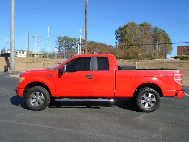 Ford F-150 XL SuperCab 8-ft. Bed 2WD 2014