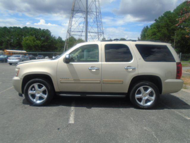 Chevrolet Tahoe LT 2WD 2010