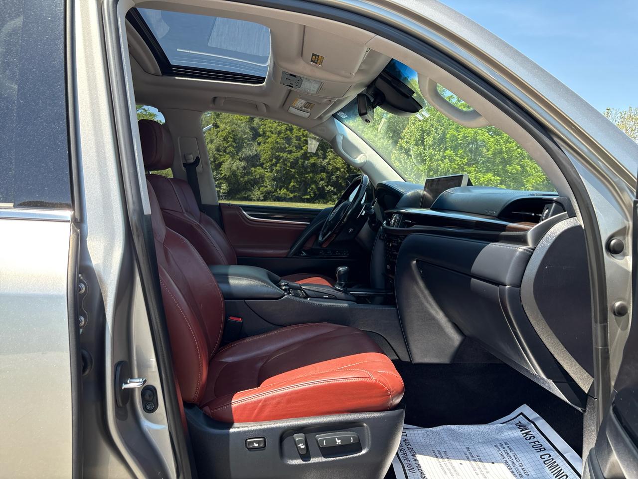 Lexus LX 570 Sport Utility 2017