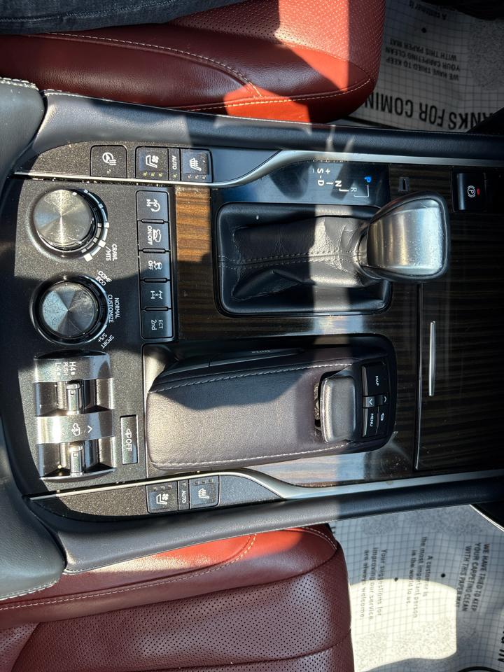 Lexus LX 570 Sport Utility 2017