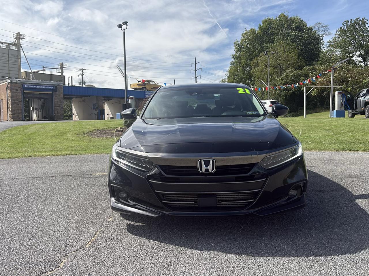 Honda Accord photo 2