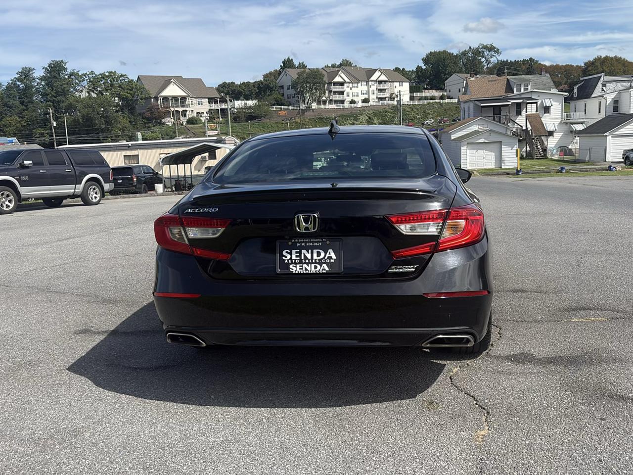 Honda Accord photo 6