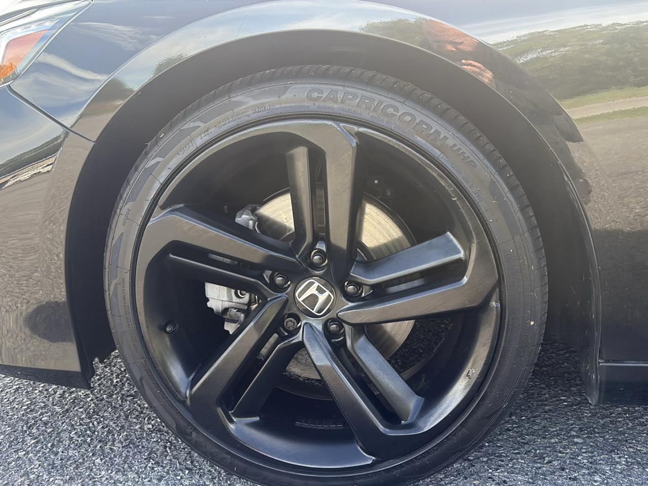 Honda Accord photo 26