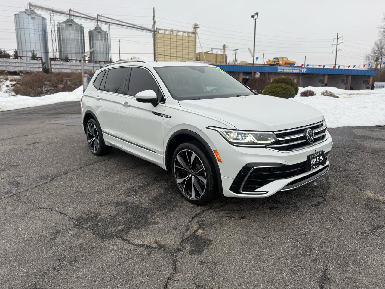 Volkswagen Tiguan SEL R-Line 4MOTION 2023