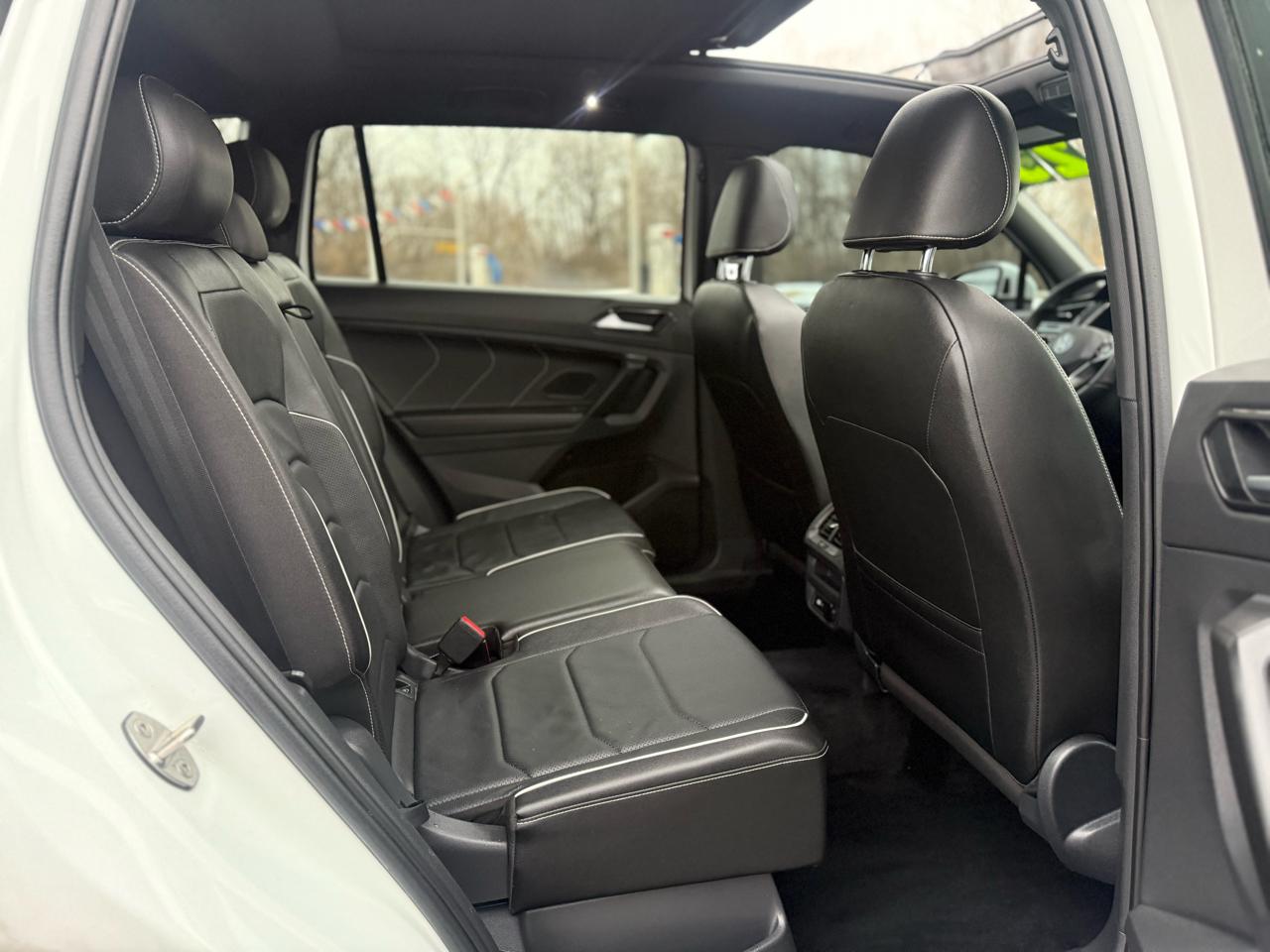 Volkswagen Tiguan SEL R-Line 4MOTION 2023