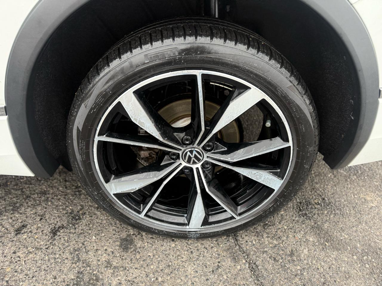 Volkswagen Tiguan SEL R-Line 4MOTION 2023