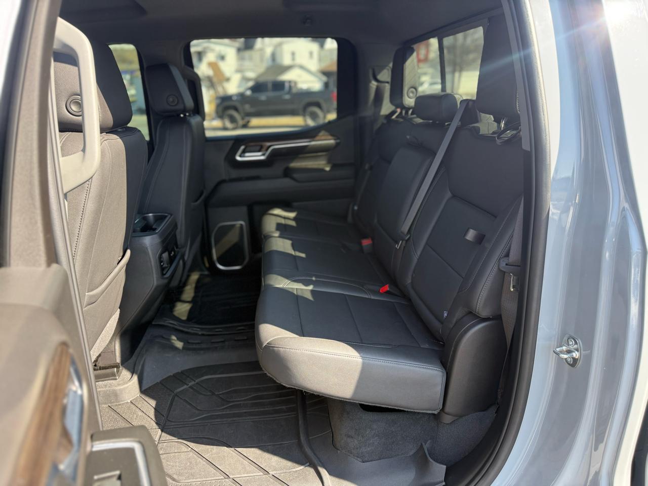 Chevrolet Silverado 1500 RST Crew Cab 4WD 2024