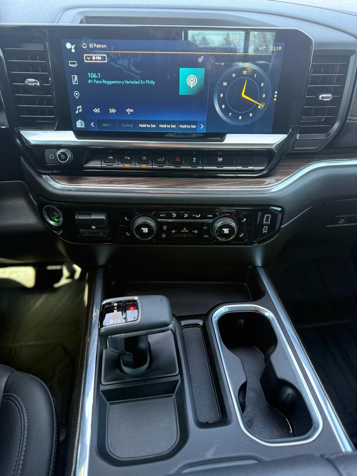 Chevrolet Silverado 1500 RST Crew Cab 4WD 2024