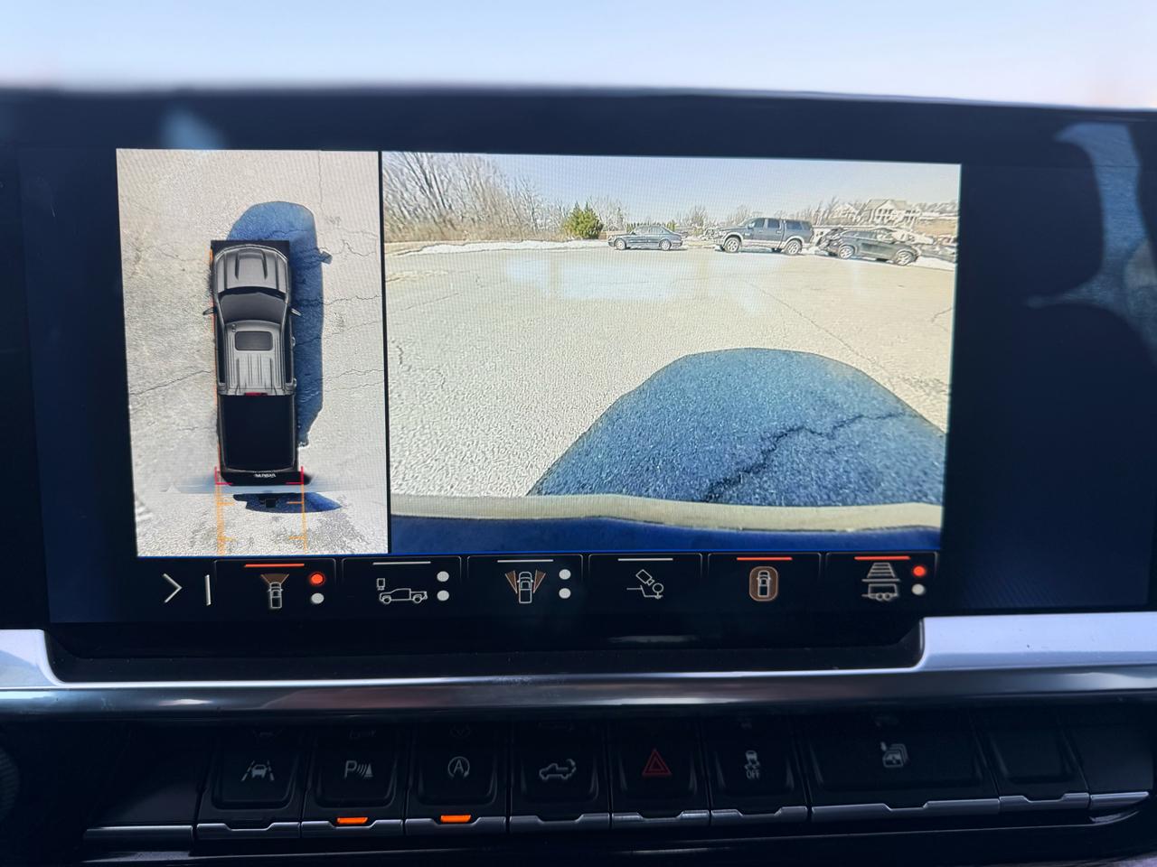 Chevrolet Silverado 1500 RST Crew Cab 4WD 2024