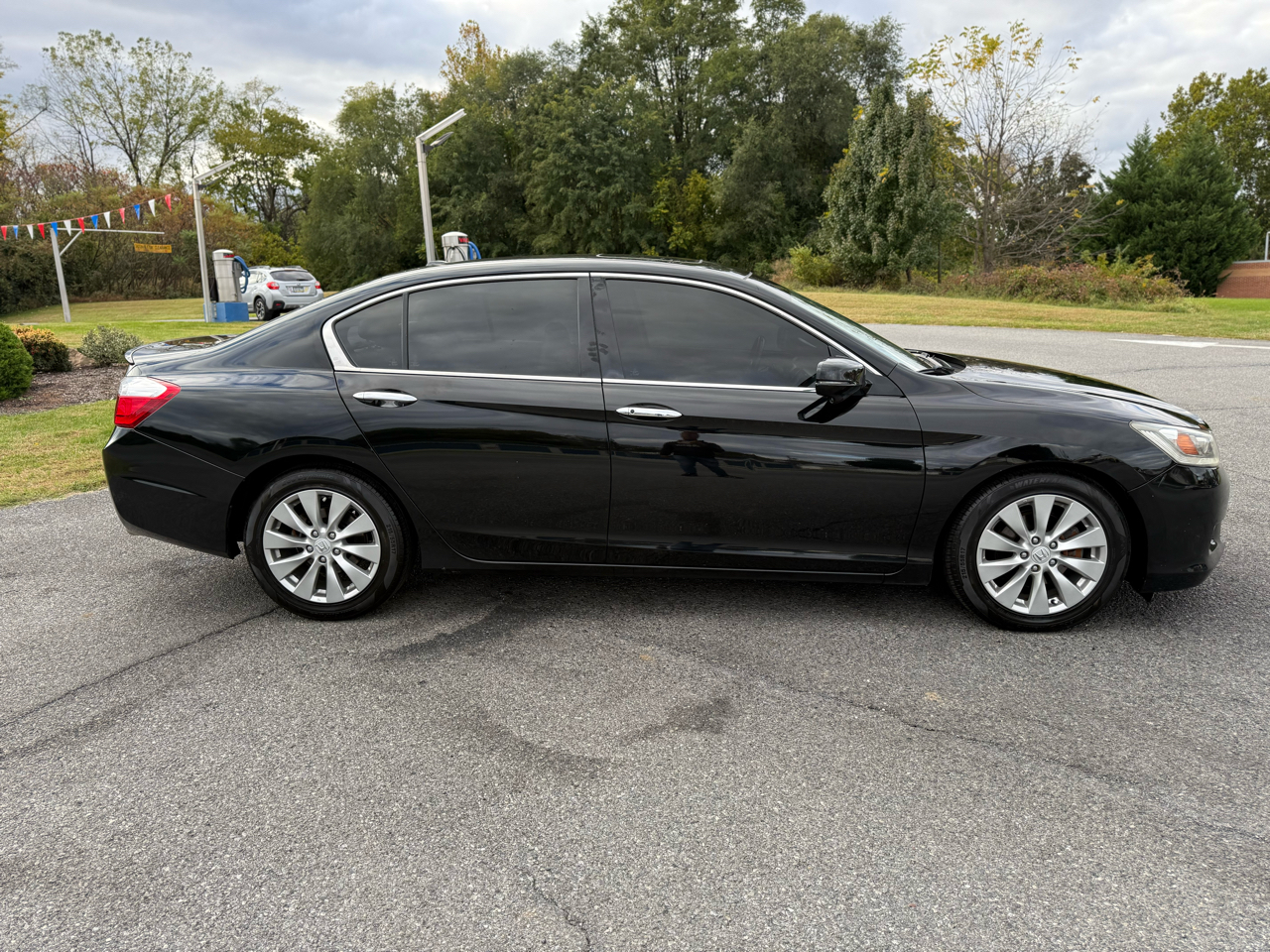 Honda Accord Touring V6 Sedan 2013 Honda Accord Touring V6 Sedan 2013
