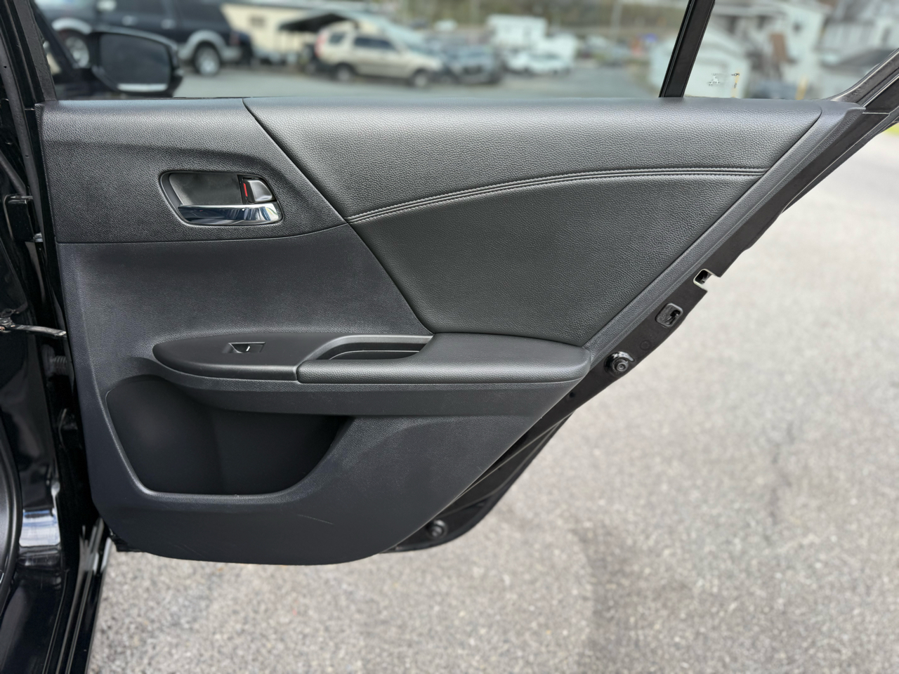 Honda Accord Touring V6 Sedan 2013 Honda Accord Touring V6 Sedan 2013