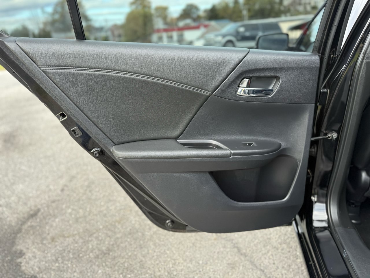 Honda Accord Touring V6 Sedan 2013 Honda Accord Touring V6 Sedan 2013
