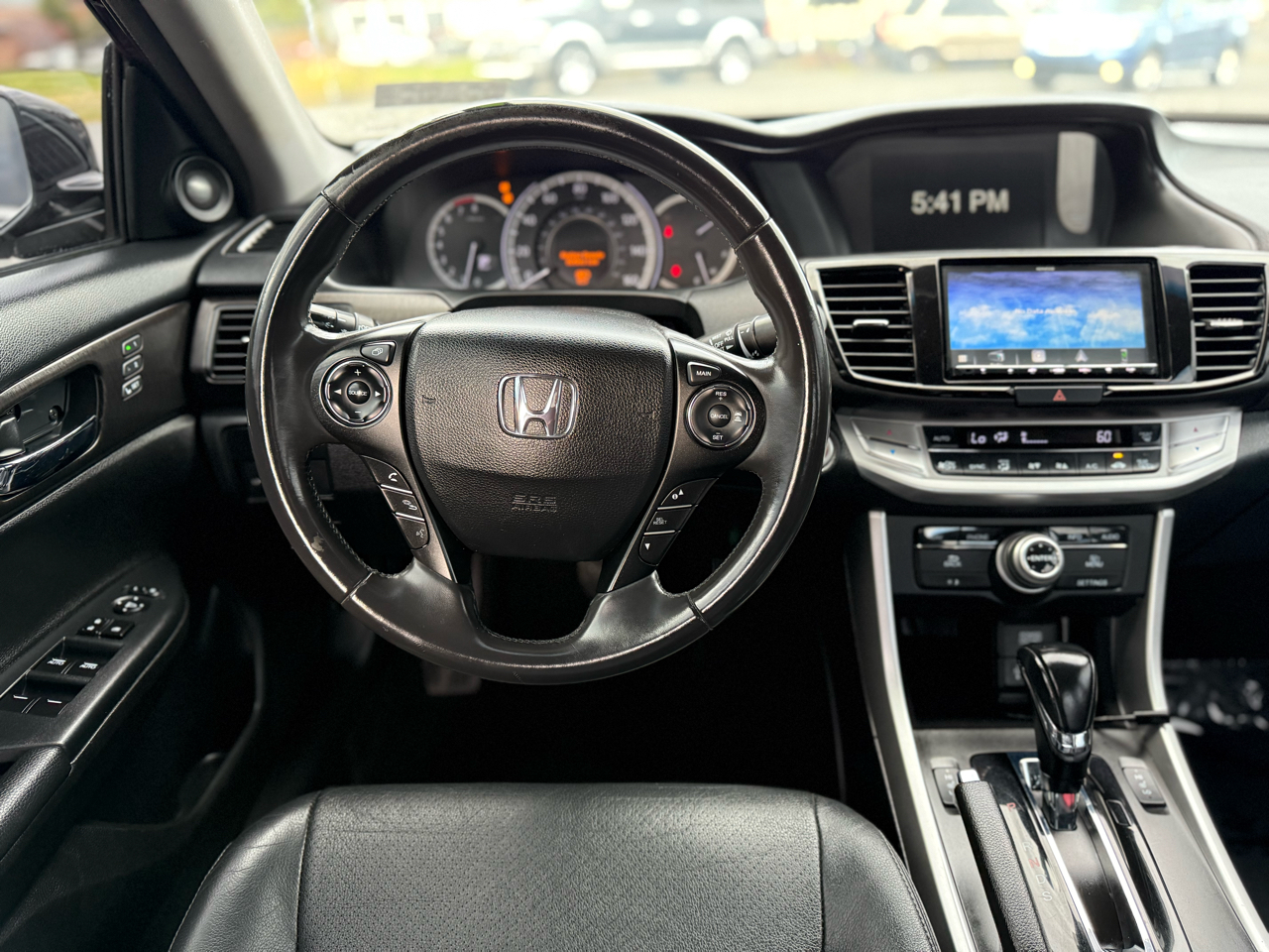 Honda Accord Touring V6 Sedan 2013 Honda Accord Touring V6 Sedan 2013