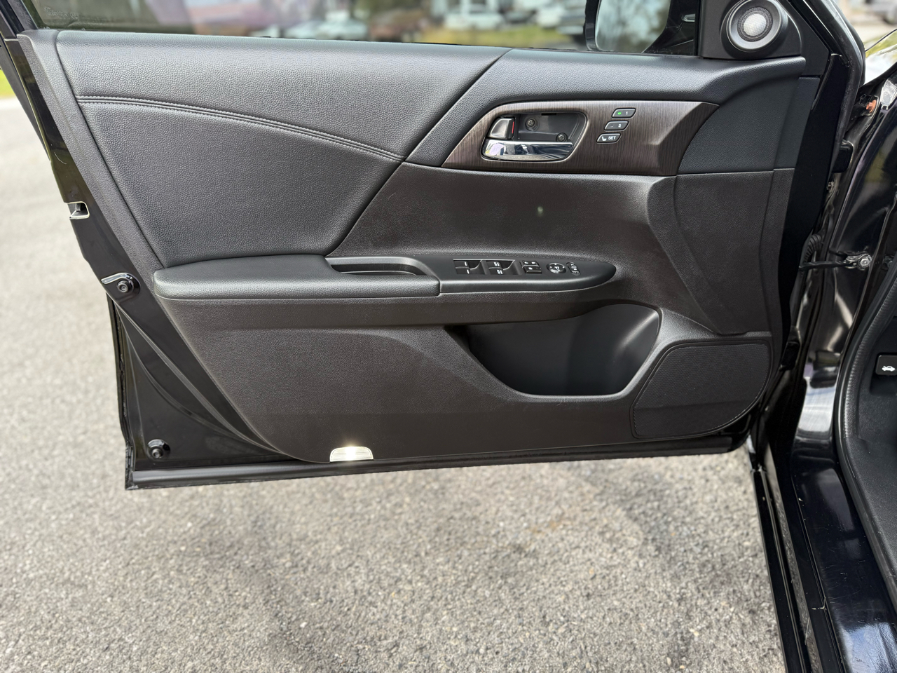 Honda Accord Touring V6 Sedan 2013 Honda Accord Touring V6 Sedan 2013
