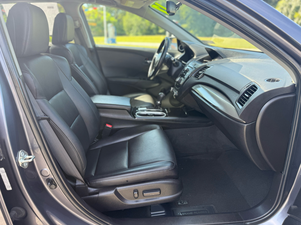 Acura RDX 6-Spd AT AWD 2017 Acura RDX 6-Spd AT AWD 2017