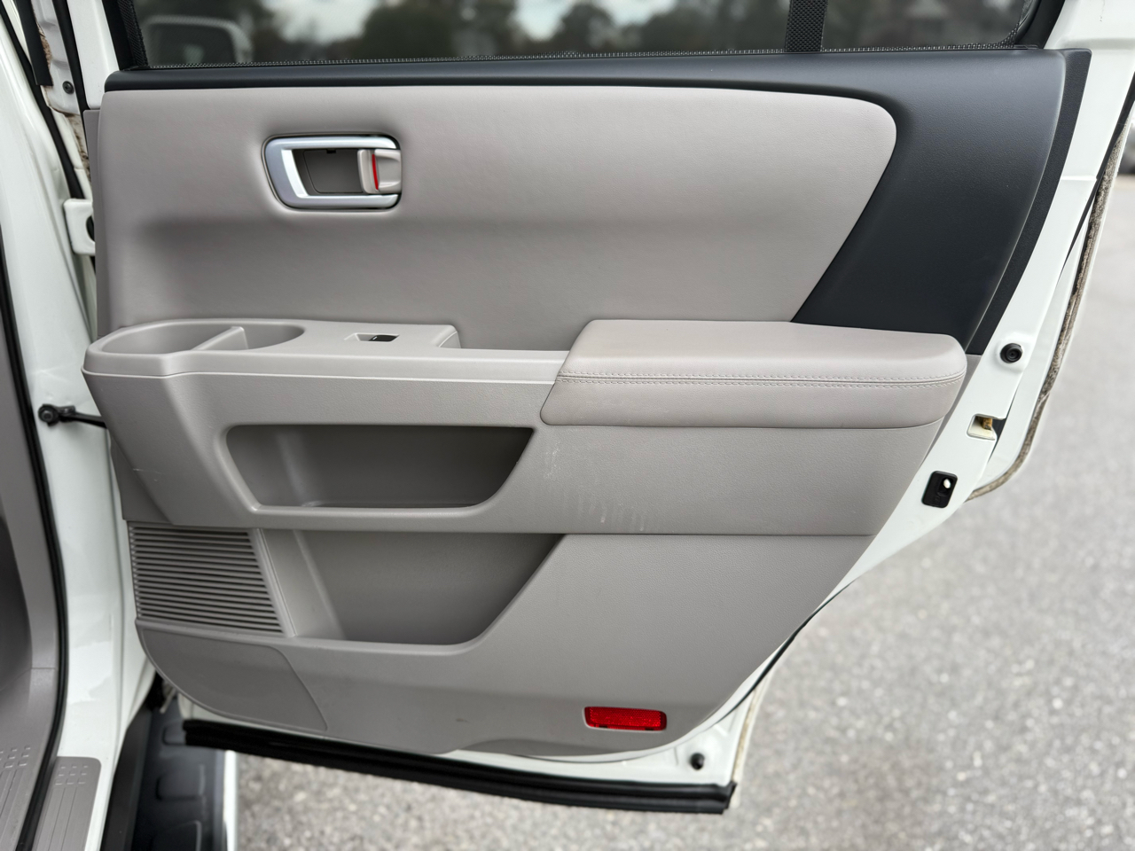 Honda Pilot Touring 4WD 5-Spd AT with DVD 2015 Honda Pilot Touring 4WD 5-Spd AT with DVD 2015