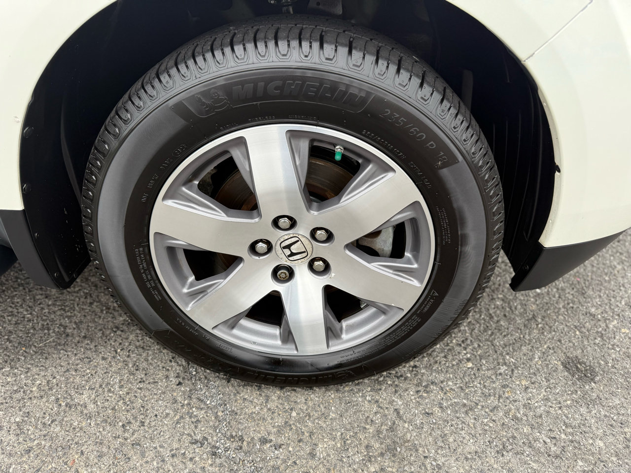 Honda Pilot Touring 4WD 5-Spd AT with DVD 2015 Honda Pilot Touring 4WD 5-Spd AT with DVD 2015