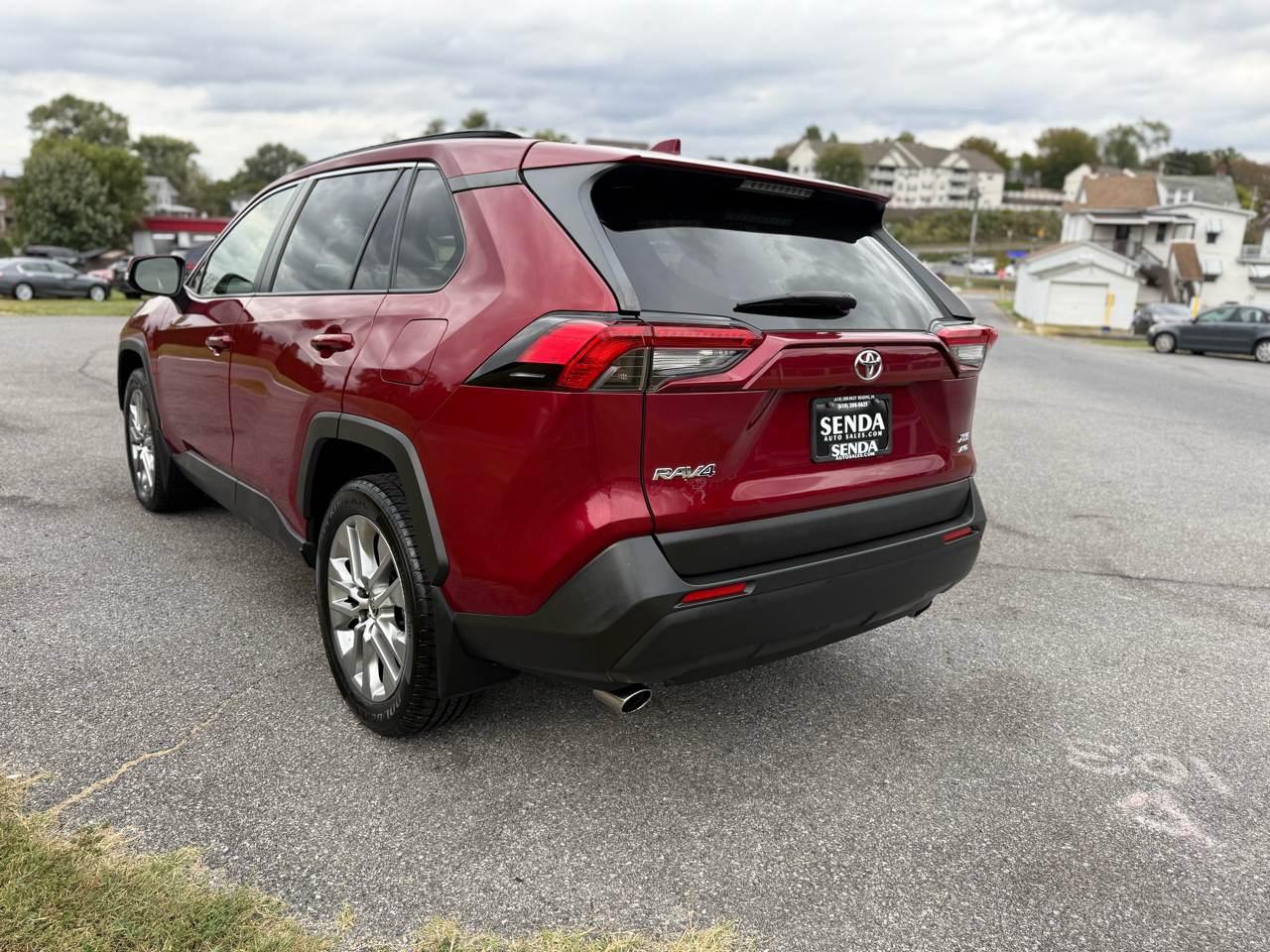 Toyota RAV4 XLE Premium AWD 2021 Toyota RAV4 XLE Premium AWD 2021