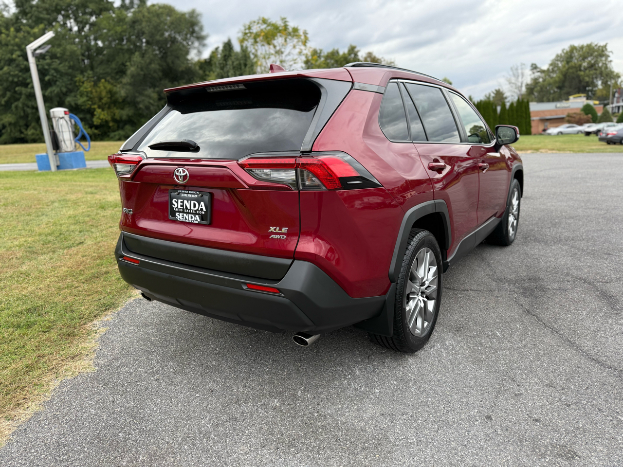 Toyota RAV4 XLE Premium AWD 2021 Toyota RAV4 XLE Premium AWD 2021