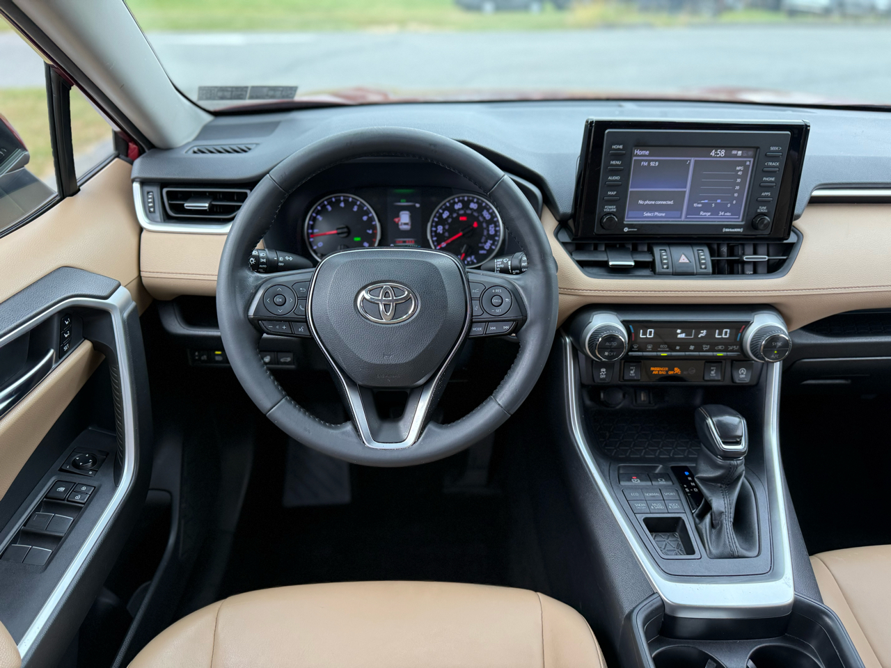 Toyota RAV4 XLE Premium AWD 2021 Toyota RAV4 XLE Premium AWD 2021