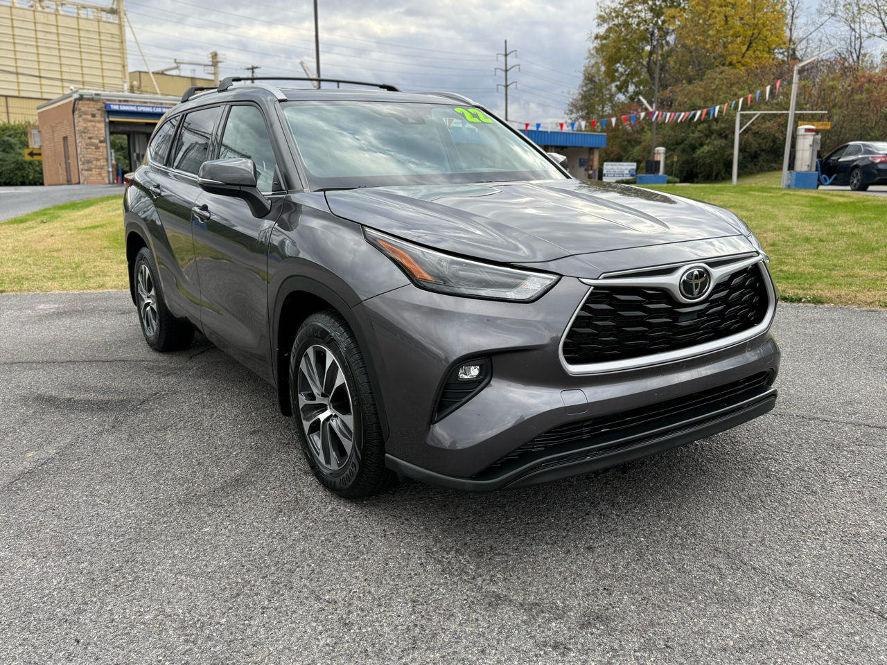 Toyota Highlander XLE AWD V6 2022 Toyota Highlander XLE AWD V6 2022