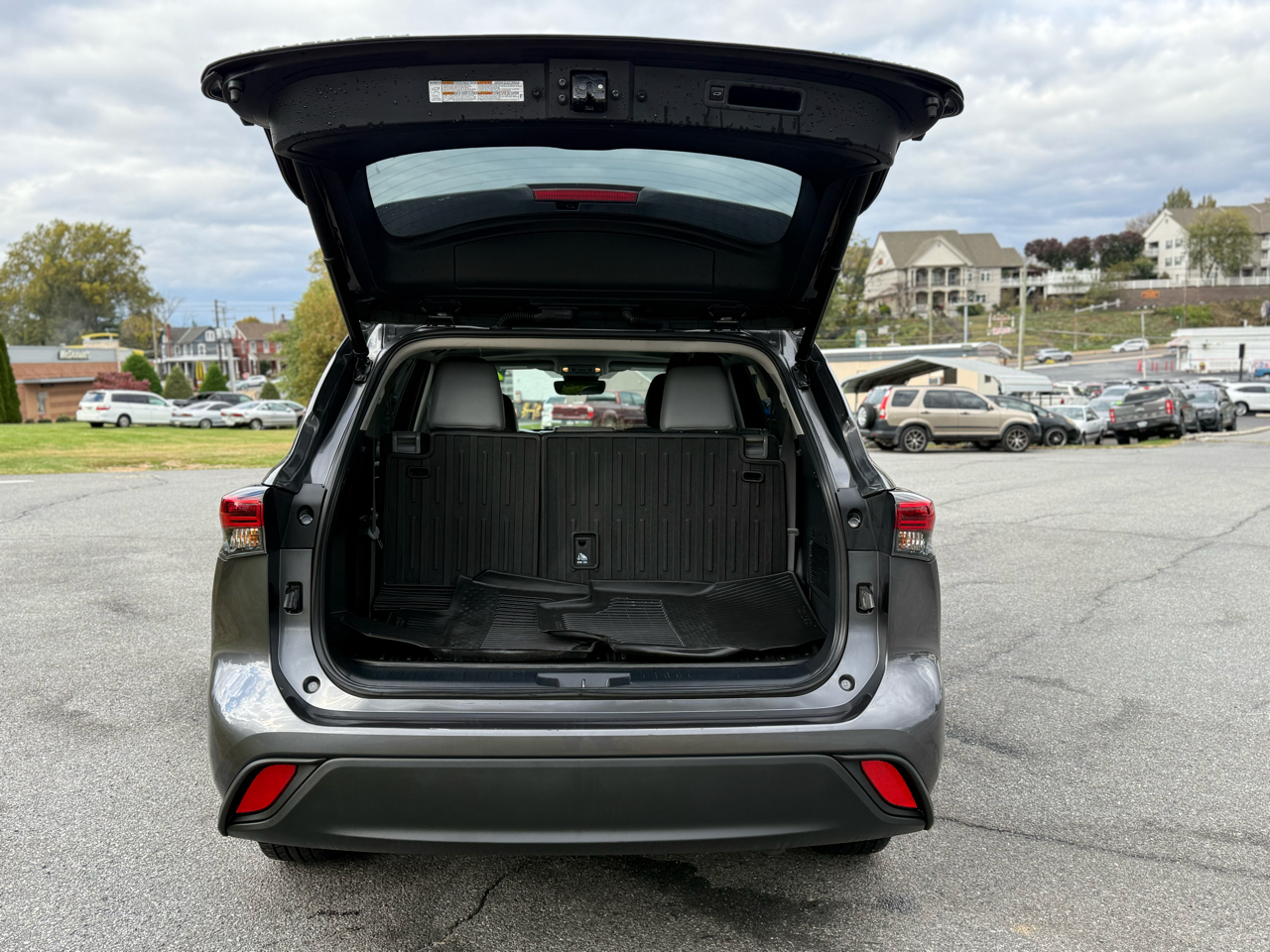 Toyota Highlander XLE AWD V6 2022 Toyota Highlander XLE AWD V6 2022