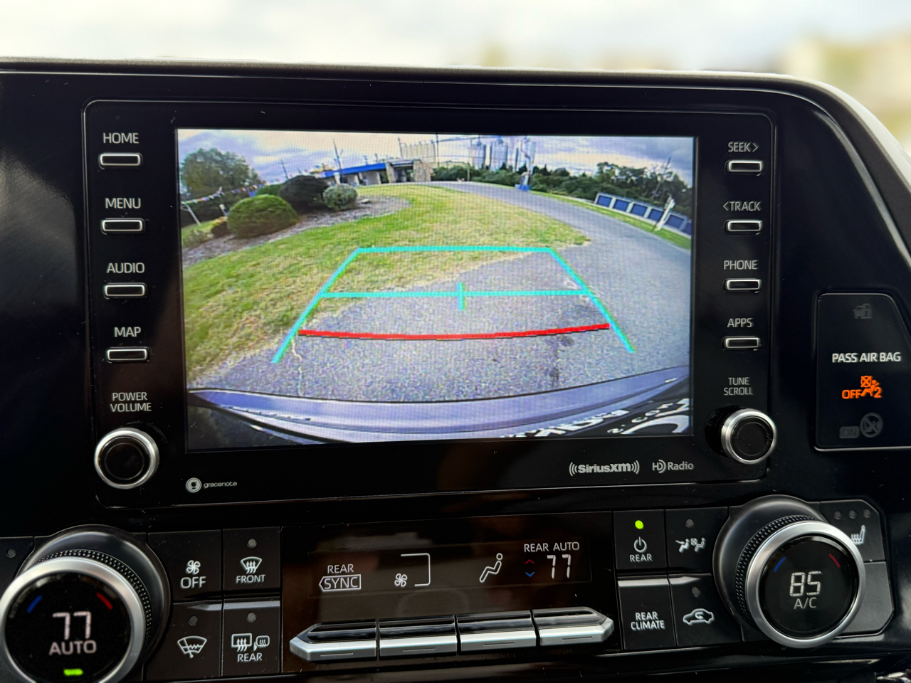 Toyota Highlander XLE AWD V6 2022 Toyota Highlander XLE AWD V6 2022