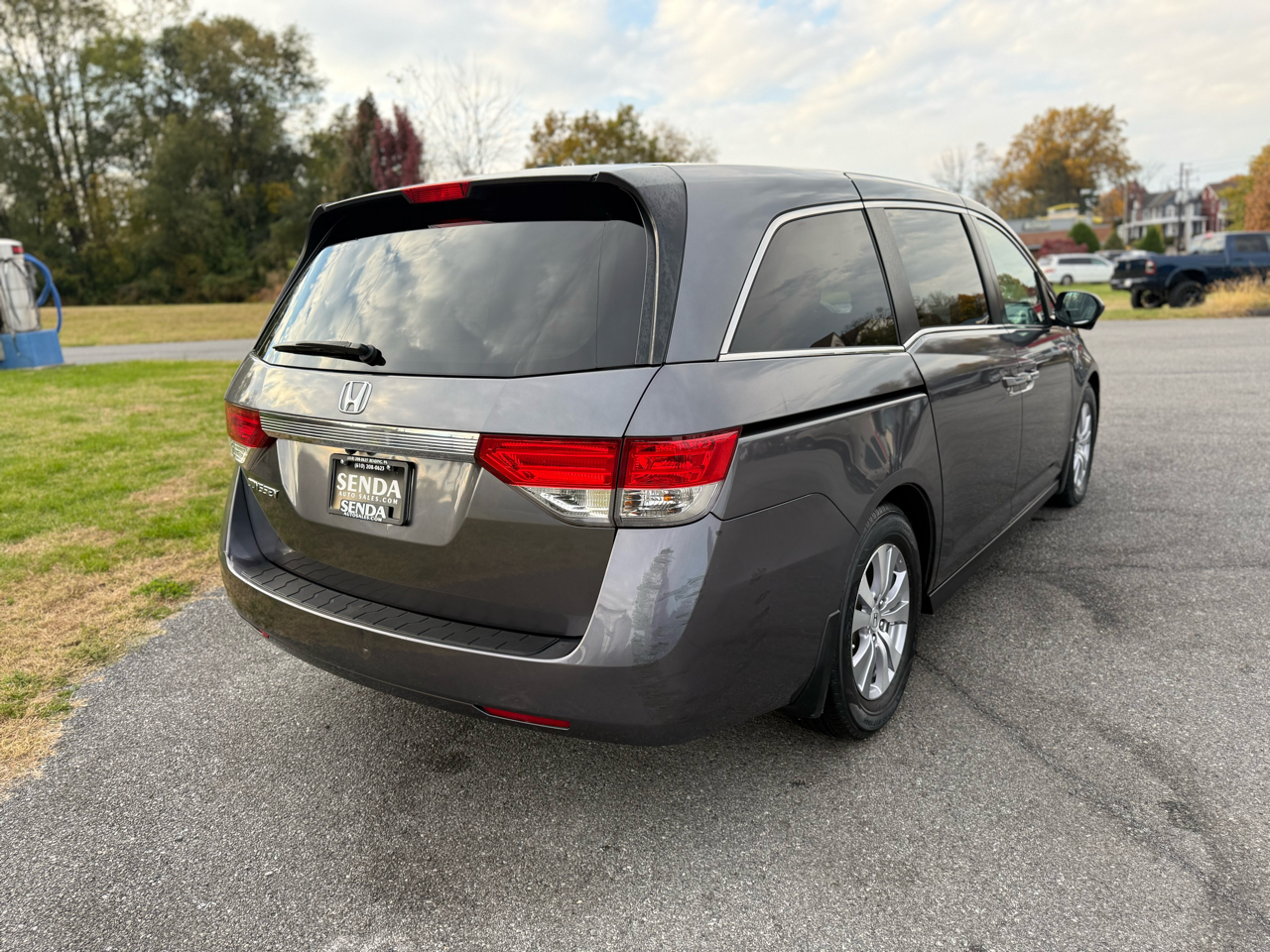 2016 Honda Odyssey EX-L photo 4