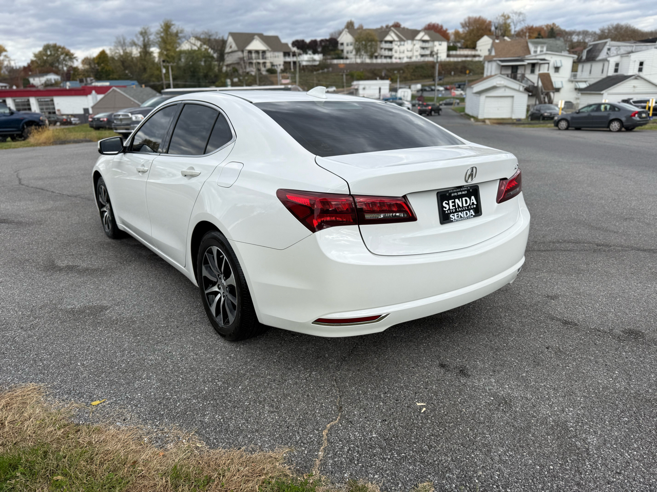 2015 Acura TLX Base photo 3