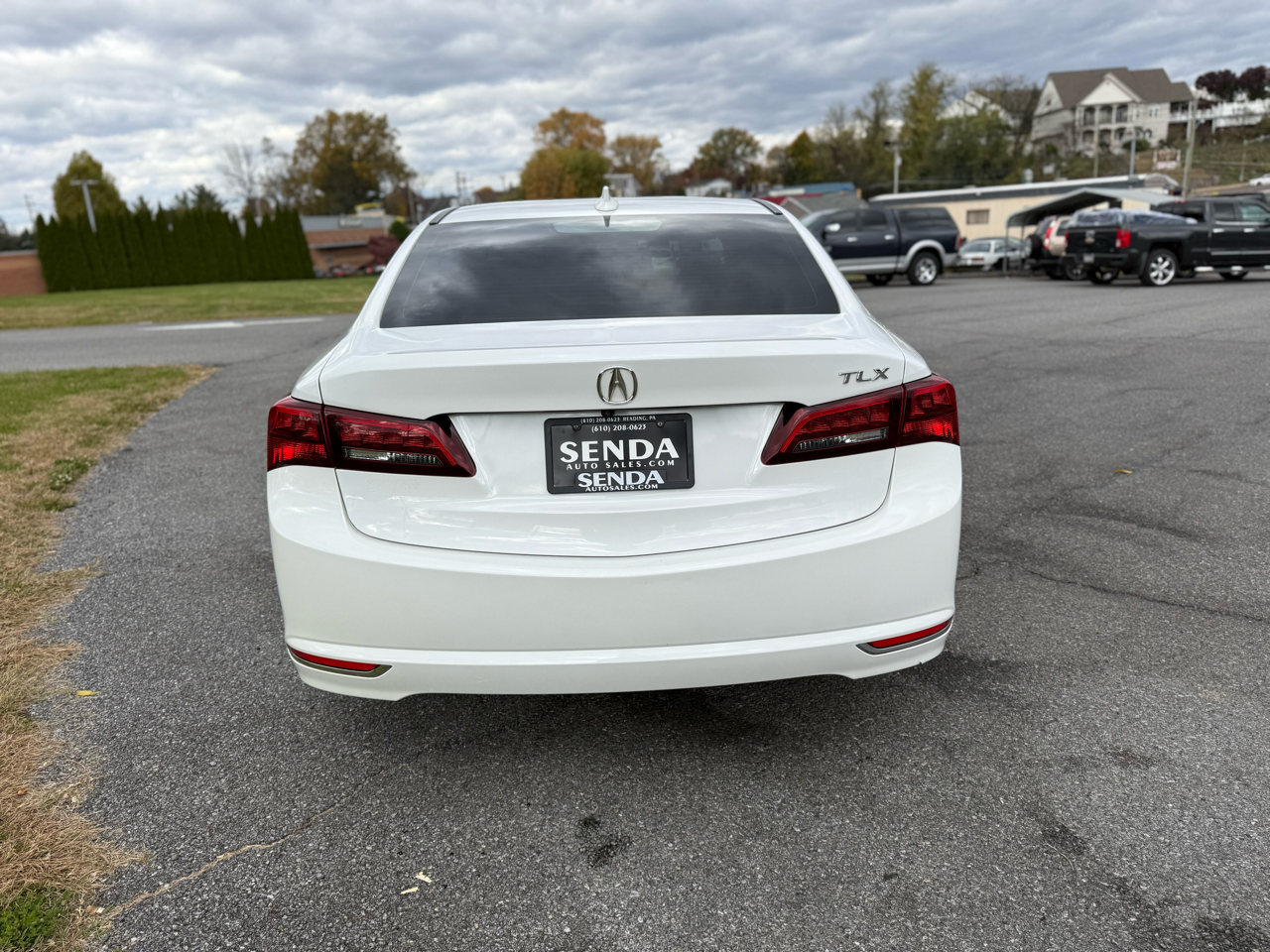 2015 Acura TLX Base photo 4