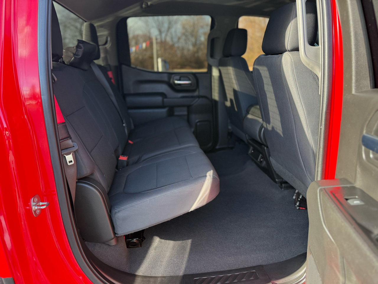 Chevrolet Silverado 1500 Custom Trail Boss Crew Cab Long Box 4WD 2019