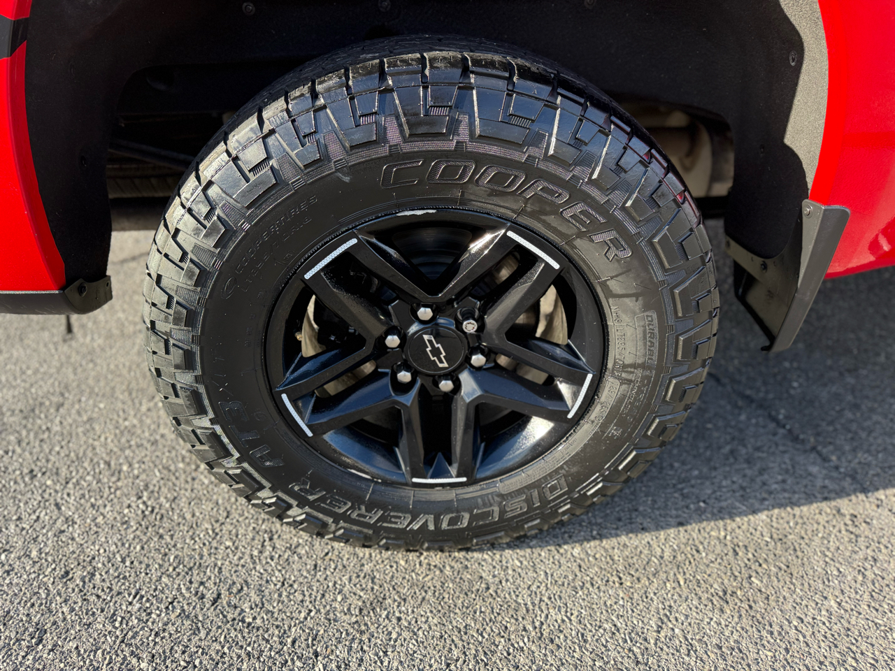 Chevrolet Silverado 1500 Custom Trail Boss Crew Cab Long Box 4WD 2019