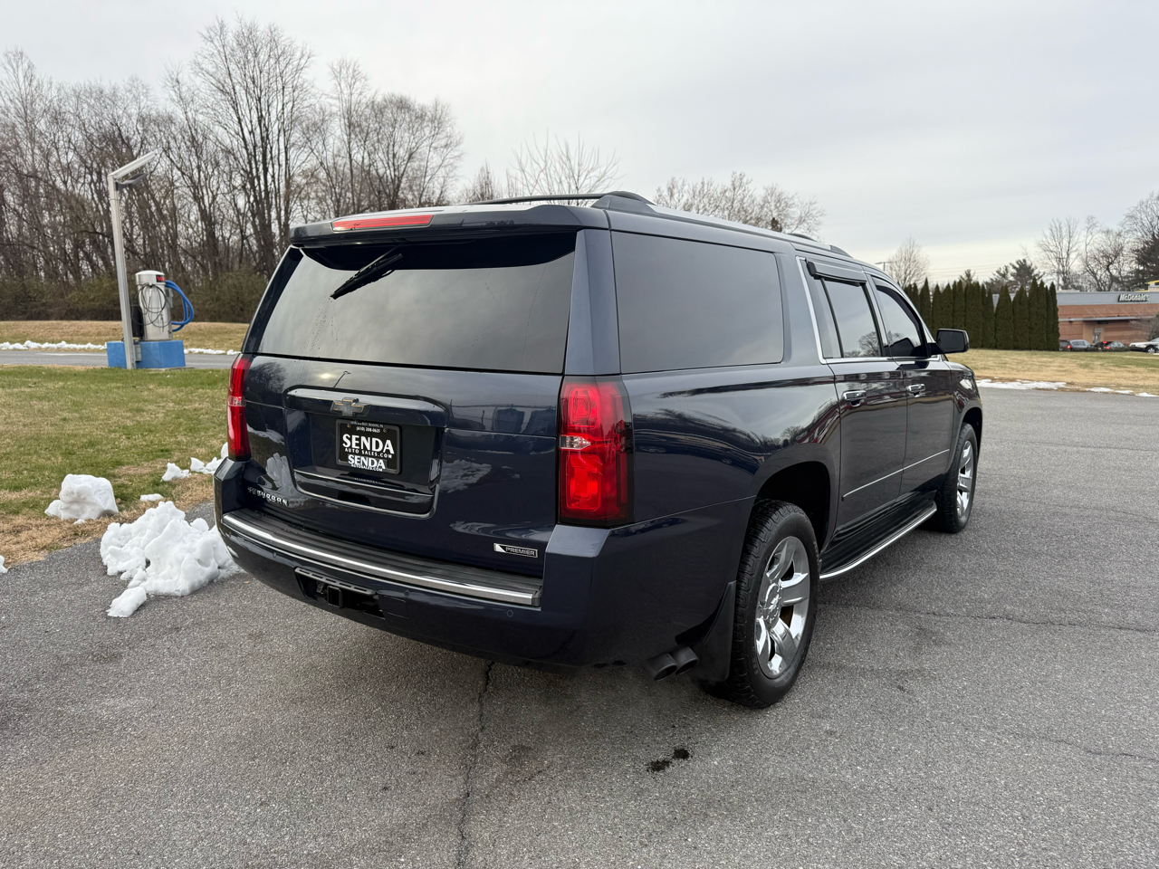 Chevrolet Suburban Premier 4WD 2017