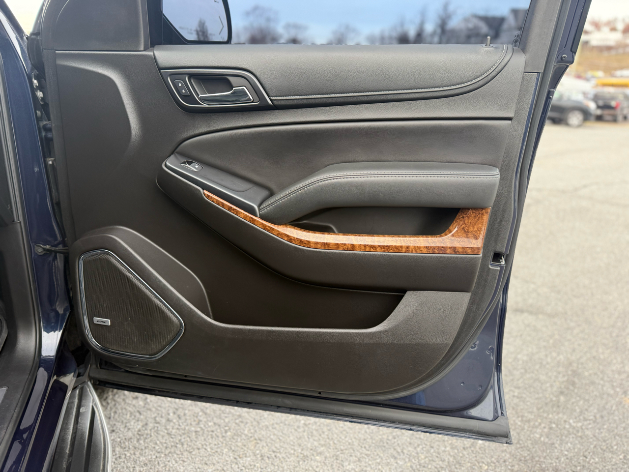 Chevrolet Suburban Premier 4WD 2017