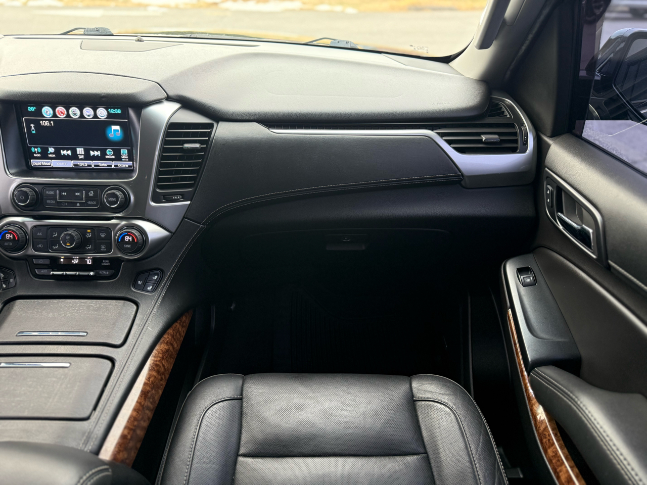 Chevrolet Suburban Premier 4WD 2017